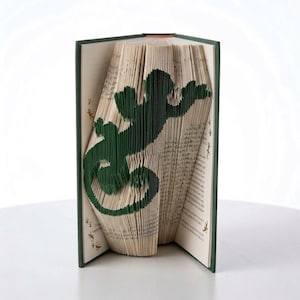 Lizard Gecko Book Folding Pattern - 220 Folds- MMF - Nature Fold