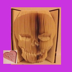 Patron de pliage de livre - Tête de mort - 209 plis - Mesurer, marquer et plier - Motif n° 162