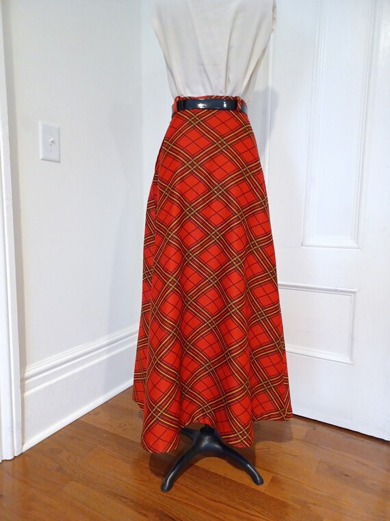 1970s Plaid Maxi Skirt with Patent Leather Belt - Gem