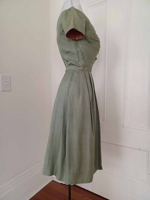Medium 1960s Sage Green Asian Dress Hand Sewn Silk Frog Closures main image 1