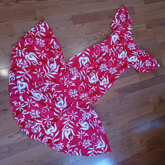 Late 1950s / Early 1960s Mermaid Hem Hawaiian Maxi Dress