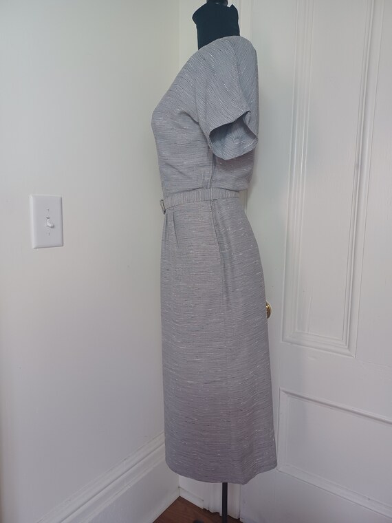 1950s Textured Weave Sheath Dress with Original B… - image 6