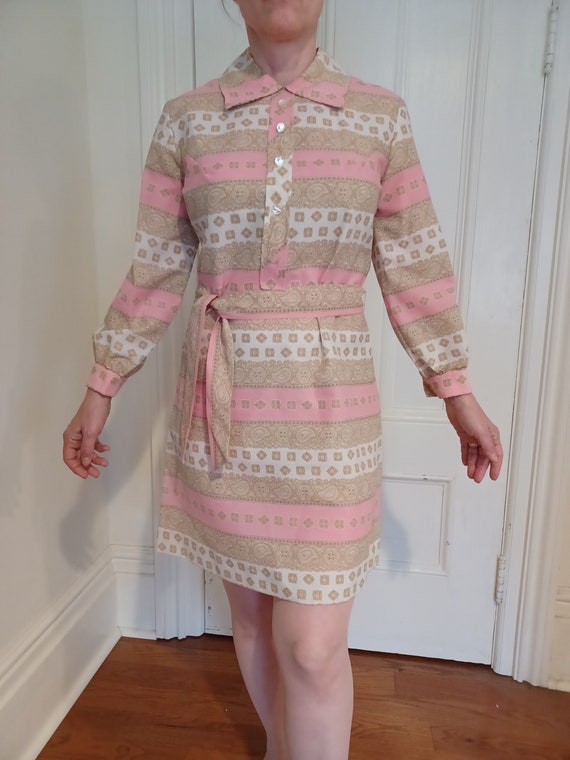 Late 1960s/ Early 1970s Mini Dress with Original … - image 2