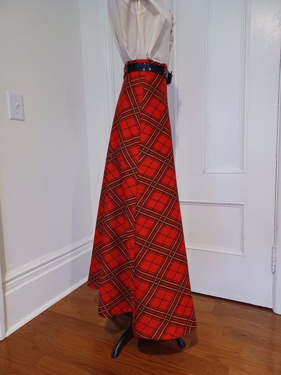 1970s Plaid Maxi Skirt with Patent Leather Belt - Gem