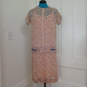 1920s Floral Print Muslin Day Dress with Drop Waist, Ties (S)