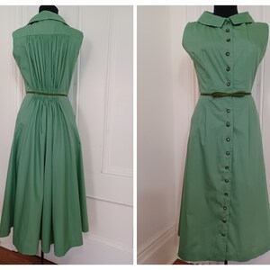 1950's Cotton Day Dress with Pleated Back (M)