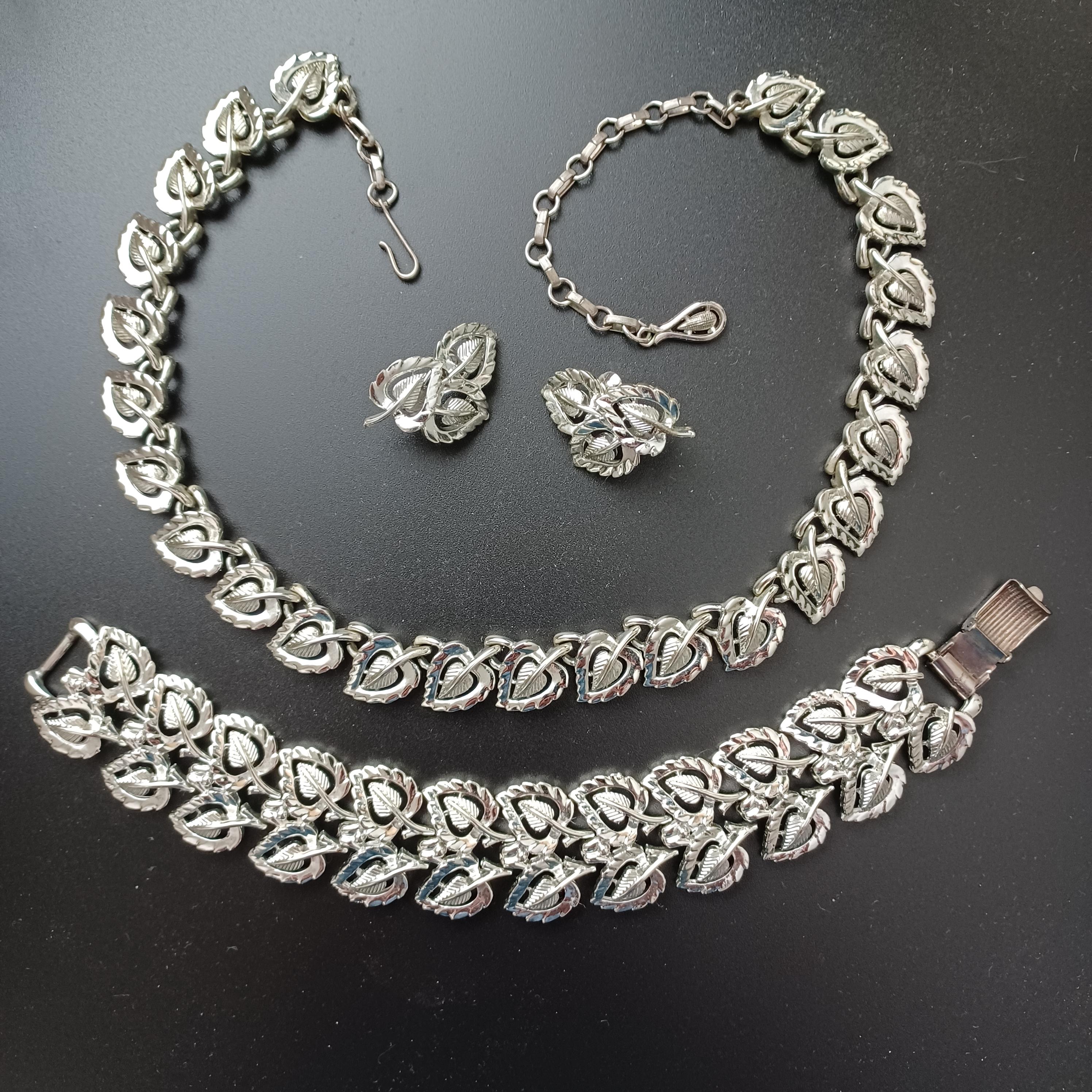Coro Jewelry 50s 60s - Etsy Canada