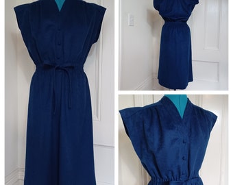 1970s Cap Sleeve Dress with Elasticized Tie Waist - "SansAge" (M)