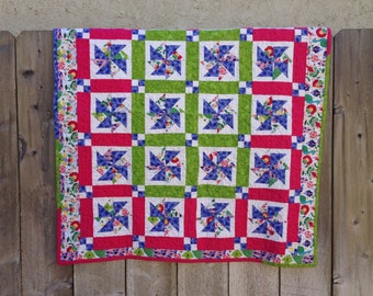 Patchwork baby quilt - Baby girl floral quilt - Baby girl minky quilt - Cotton baby girl flower quilt