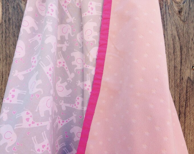 Modern baby blanket - Elephant baby blanket - Giraffe baby blanket - Baby girl blanket - Minky baby blanket - Cotton baby blanket
