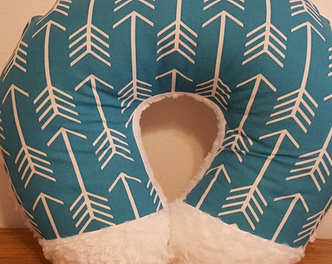 Arrows nursing pillow cover-white faux fur-cotton pillow cover-turquoise with white arrows-unisex nursing pillow cover-shower gift
