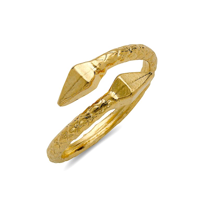 Pyramid ends 10K Yellow Gold West Indian Ring