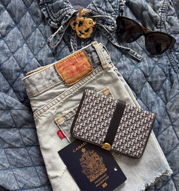 Vintage wallet, passport holder, wallet, card holder monogrammed Dior for passport 80s marine