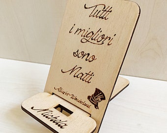 Personalized Docking Station, Wooden Mobile Phone Stand With Custom Engraving, Electronic Stand