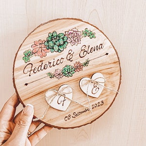 Portafedi in legno personalizzato,  cactus e piante grasse, fetta di legno portafedi, incisione pirografo, fatto a mano, matrimonio, nozze