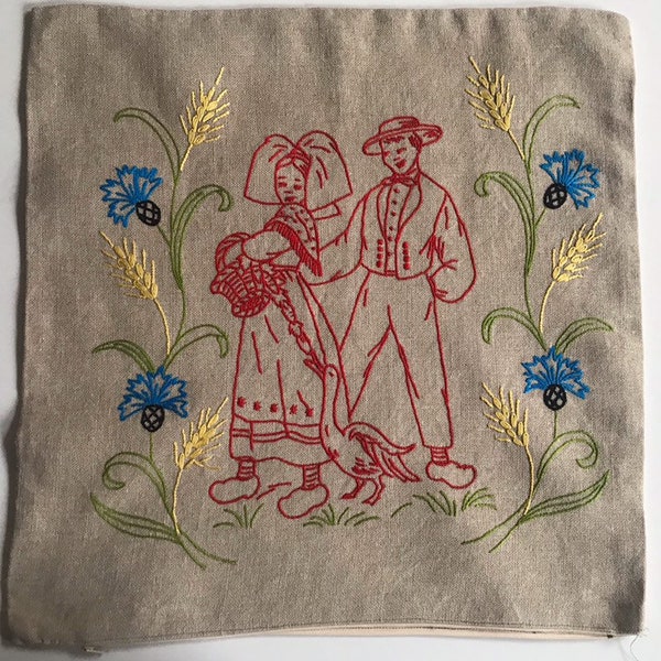 LINEN Kissenbezug Folk paar Floral Hay Blumen Stickerei Hand gemacht 17 x 17 1/4" 1960er Jahre Handwerk