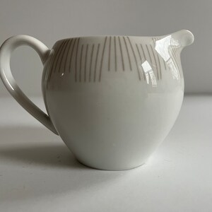 ARZBERG Germany CREAMER Mid Century Modern Light Gold Pattern Vintage