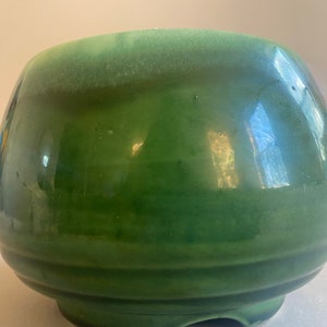 Planter Green Pottery Made in USA Diameter 5&quot; Vintage Decor