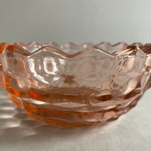 Depression Glass WINDSOR Pink JEANNETTE Bowl Salad Cereal Diamond Pattern Diameter 5 1/2“ Vintage
