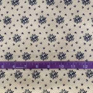 Reproduction Fabric - 100% Cotton - OOP