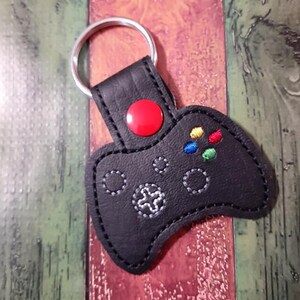 Game Controller Vinyl Keychain.  Key Fob, Tab Pull, Zipper Pull, ITH Embroidery, Video Game Controller, Snap Tab