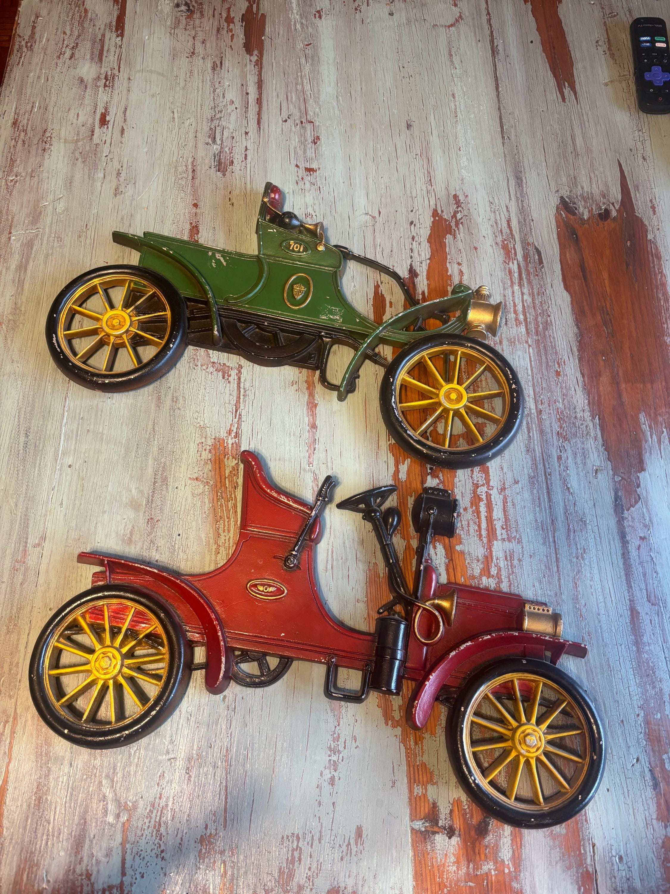 Plaque Décorative Ronde En étain – Pâturage Vache – Sexton, Fabriquée Aux USA (occasion)