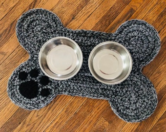 Grey Dog Bone Place Mat Paw Print, Personalized Dog Food Water Bowl Feeding Mat, Pet Crate Dog Bone Placemat, Dark Gray Dog Bone Rug Mat