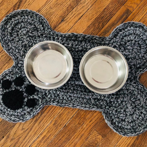 Grey Dog Bone Place Mat Paw Print, Personalized Dog Food Water Bowl Feeding Mat, Pet Crate Dog Bone Placemat, Dark Gray Dog Bone Rug Mat