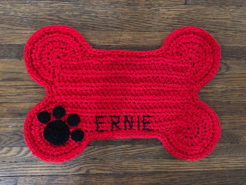 Large Size Dog Pet Mat with Paw Print, Personalized Dog Bone Food Water Bowl Placemat, Dog Bone Shaped Mat Rug, Dog Bone Feeding Place Mat immagine 6