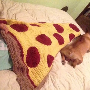 Crochet PATTERN - Pepperoni Pizza Slice Blanket; Pizza Afghan Blanket Pattern; Crochet Pizza Cocoon Blanket; Adult size; PDF download file