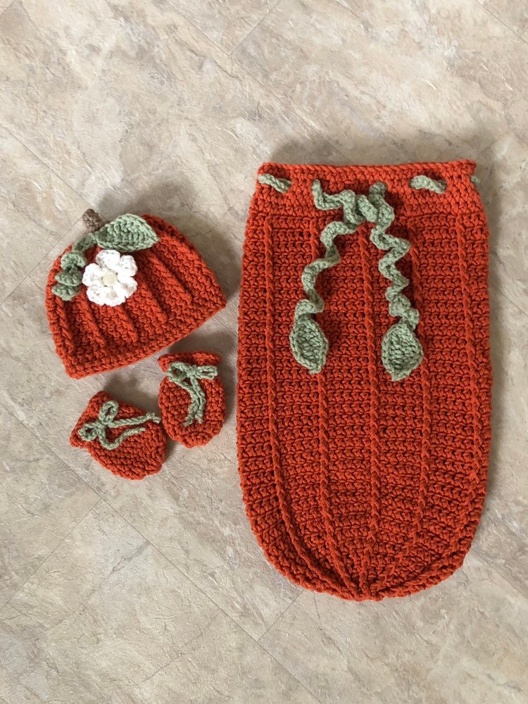 Pumpkin Cocoon Snuggle Sack, Newborn Baby Pumpkin Blanket & Hat, Baby Girl Boy Pumpkin Bunting Set, Baby Gift, Pumpkin Baby Photo Prop