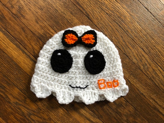 Crochet PATTERN - Friendly Ghost Halloween Hat, Baby to Adult Size Ghost Beanie Hat Pattern, Halloween Costume Ghost Hat Accessory