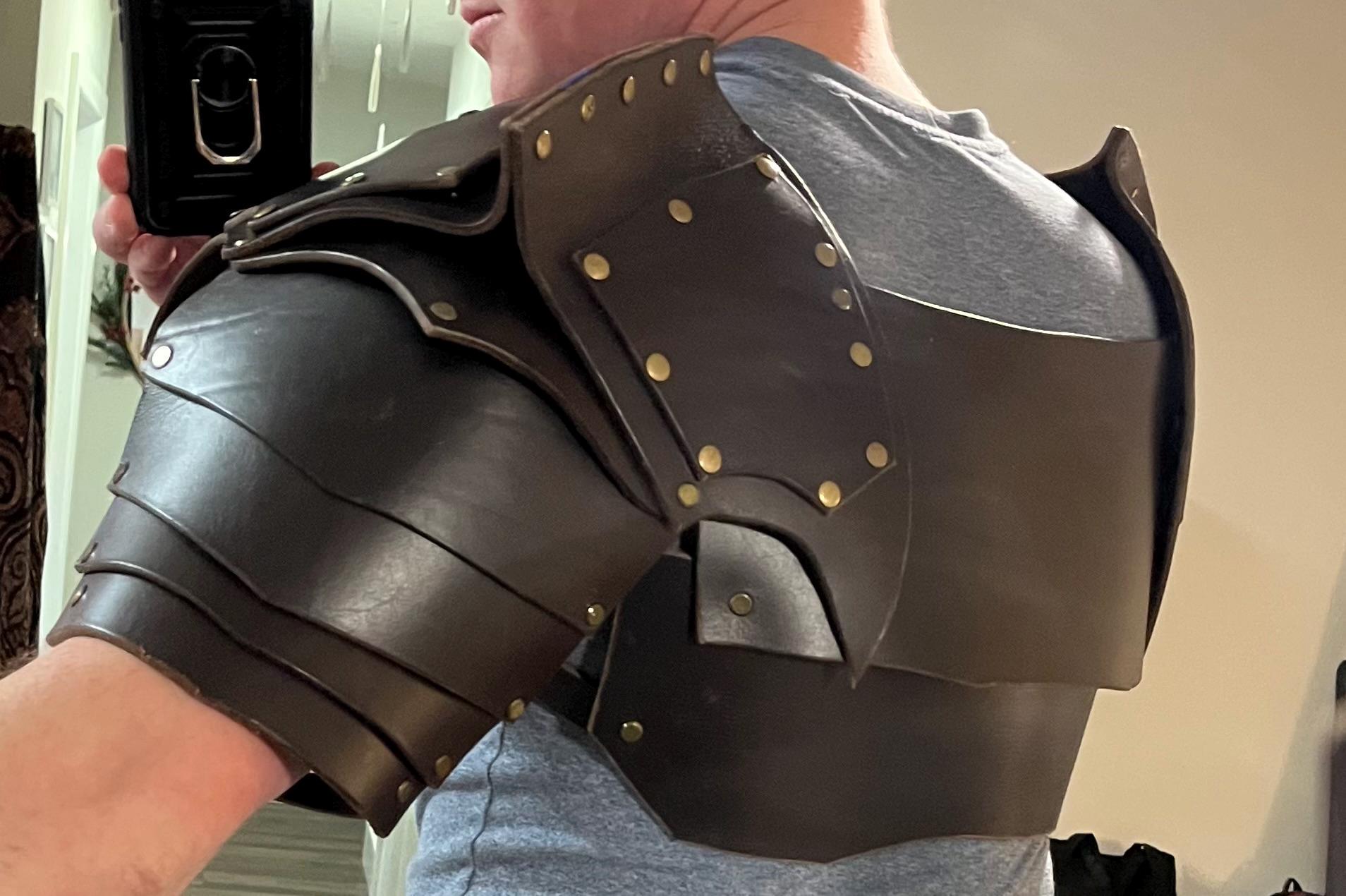 Double Pauldron PATTERN for Armor, LARP, Swordfighting, Belegarth, Etc ...