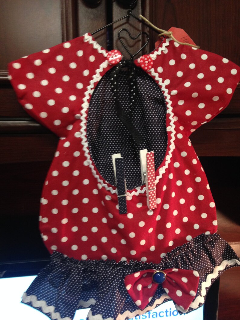 Clothes Pin Bag Made Vintage Style to Look Like a Cute Little Etsy