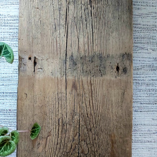 Antique wood reclaimed barn wood craft board weathered wooden DIY planks shops rustic signs wooden board home decor interior weddings photo prop