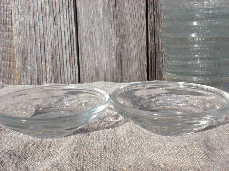 4 Coasters Clear Pressed Glass Small Plate Serving Dish Round Etsy