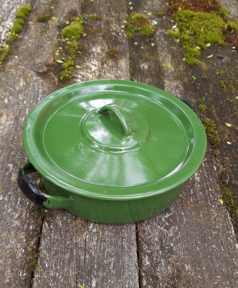 Vintage Green Enamel Bowl Pot With Lid Black Rim Rustic Etsy