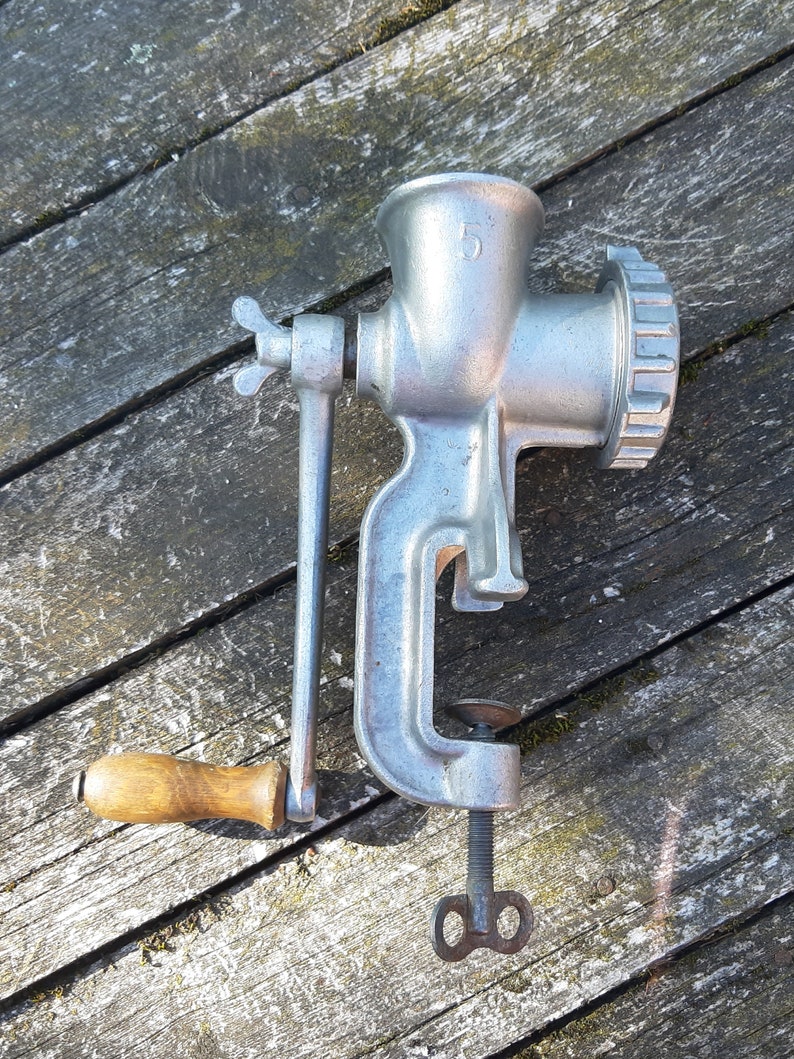 Vintage Meat Grinder Table Top Mincer Old Metal Manual Etsy