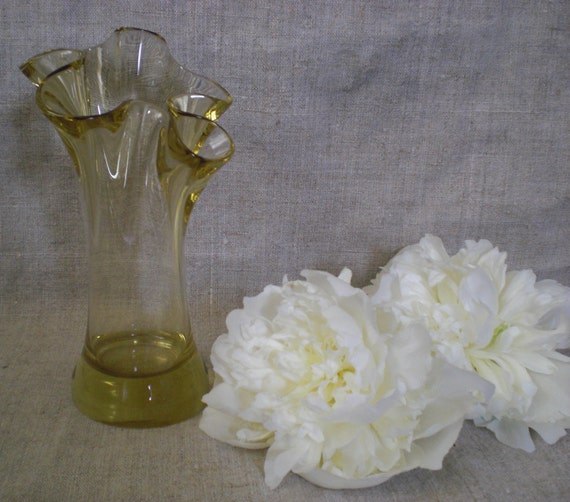 Vintage Yellow Glass Vase Small Bud Vase Summer Garden Table Etsy