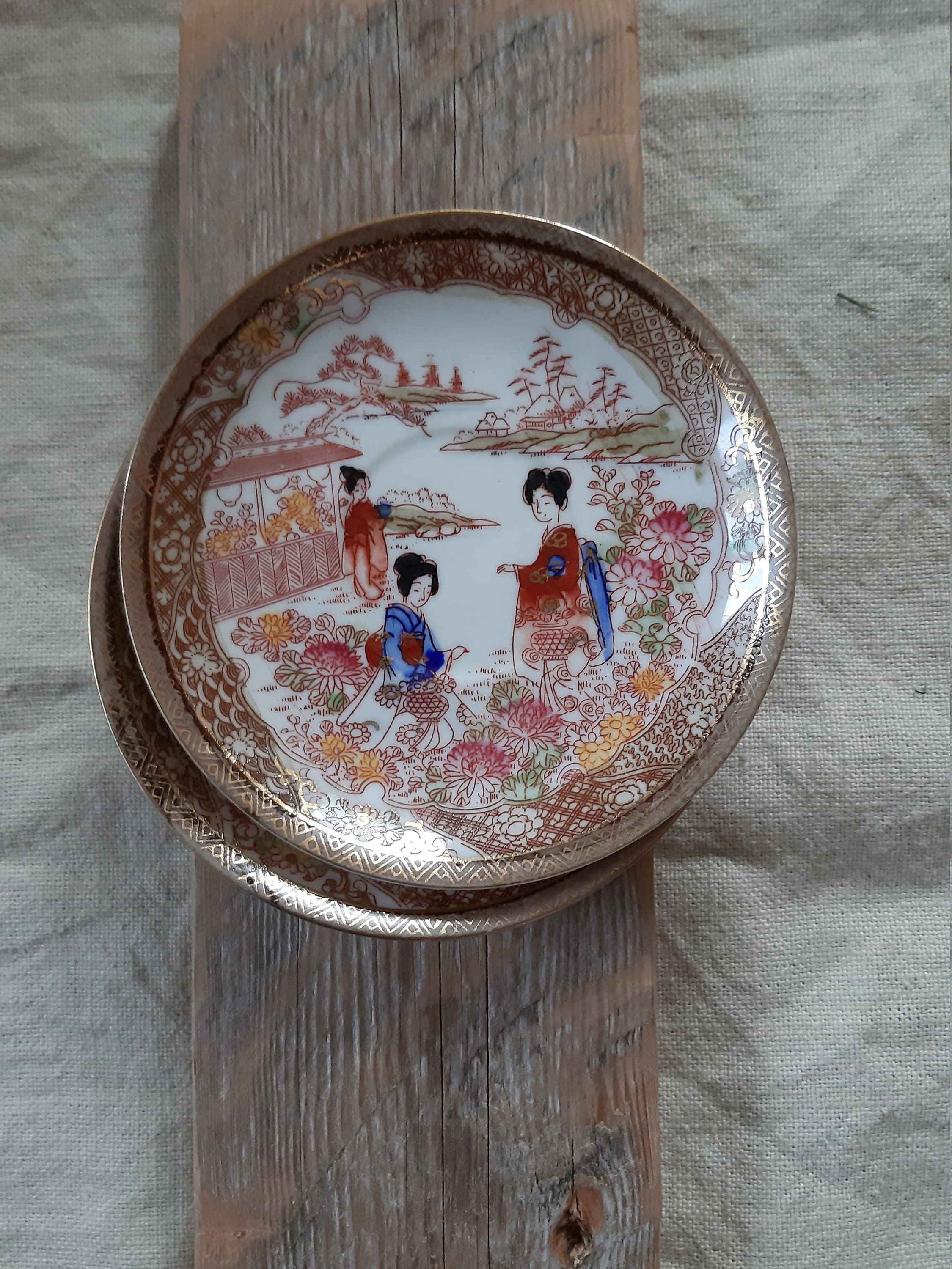Vintage Hand Painted Geisha Girl China with Grapes / Vintage Japanese