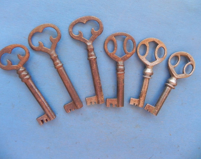 6 Antique Lock Keys. Old & Original. Fancy. Etsy