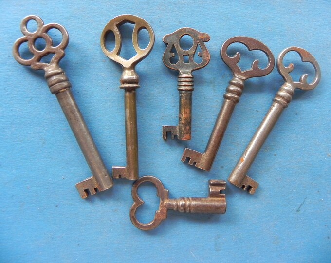 6 Antique Lock Keys. Old & Original. Fancy. Etsy