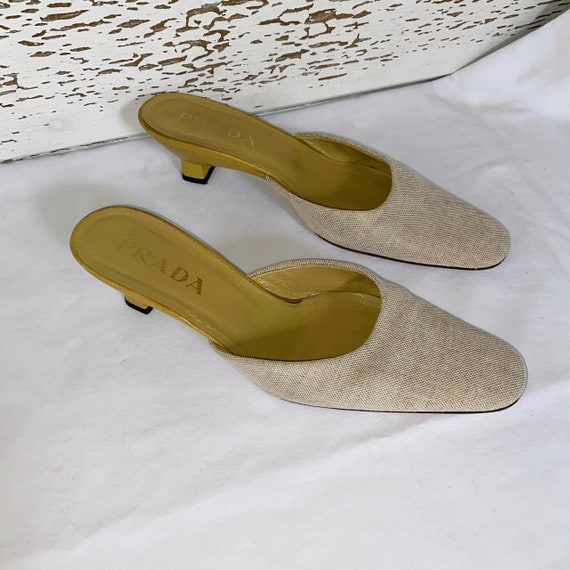 Vintage 90's Prada Beige Canvas Minimalist Low Hee