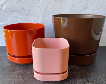 Vintage Ingrid Chicago Plastic Planters