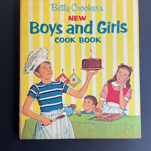 Vintage Betty Crocker Children&#39;s Cook Book