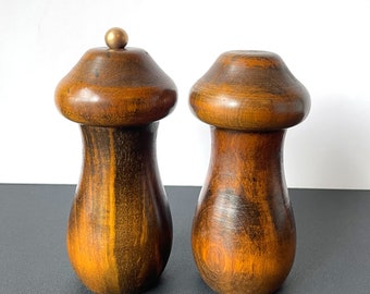 Vintage Wood Mushroom Salt Shaker and Pepper Grinder