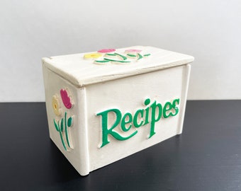 Vintage Plastic Recipe Box by FTD