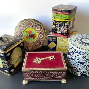 Vintage Decorative Biscuit Tins