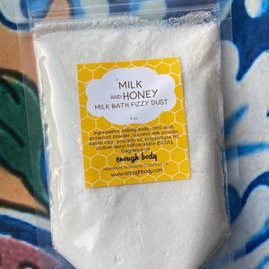 Milk and Honey Milk Bath Fizzy Dust ~ Bath Bomb Crumble ~ Bath Dust ~ Foaming Milk Bath