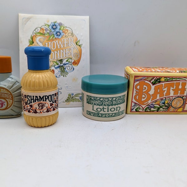 Vintage toiletries from Grand Floridian resort in Disney World - set of 5- pre owned